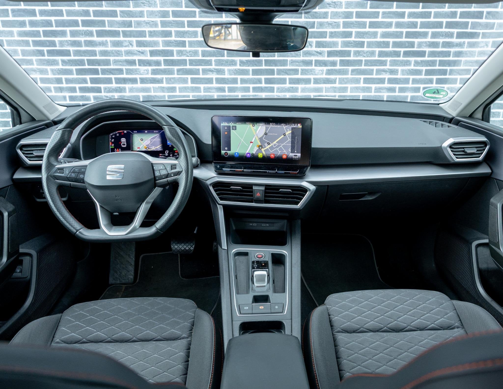 SEAT León