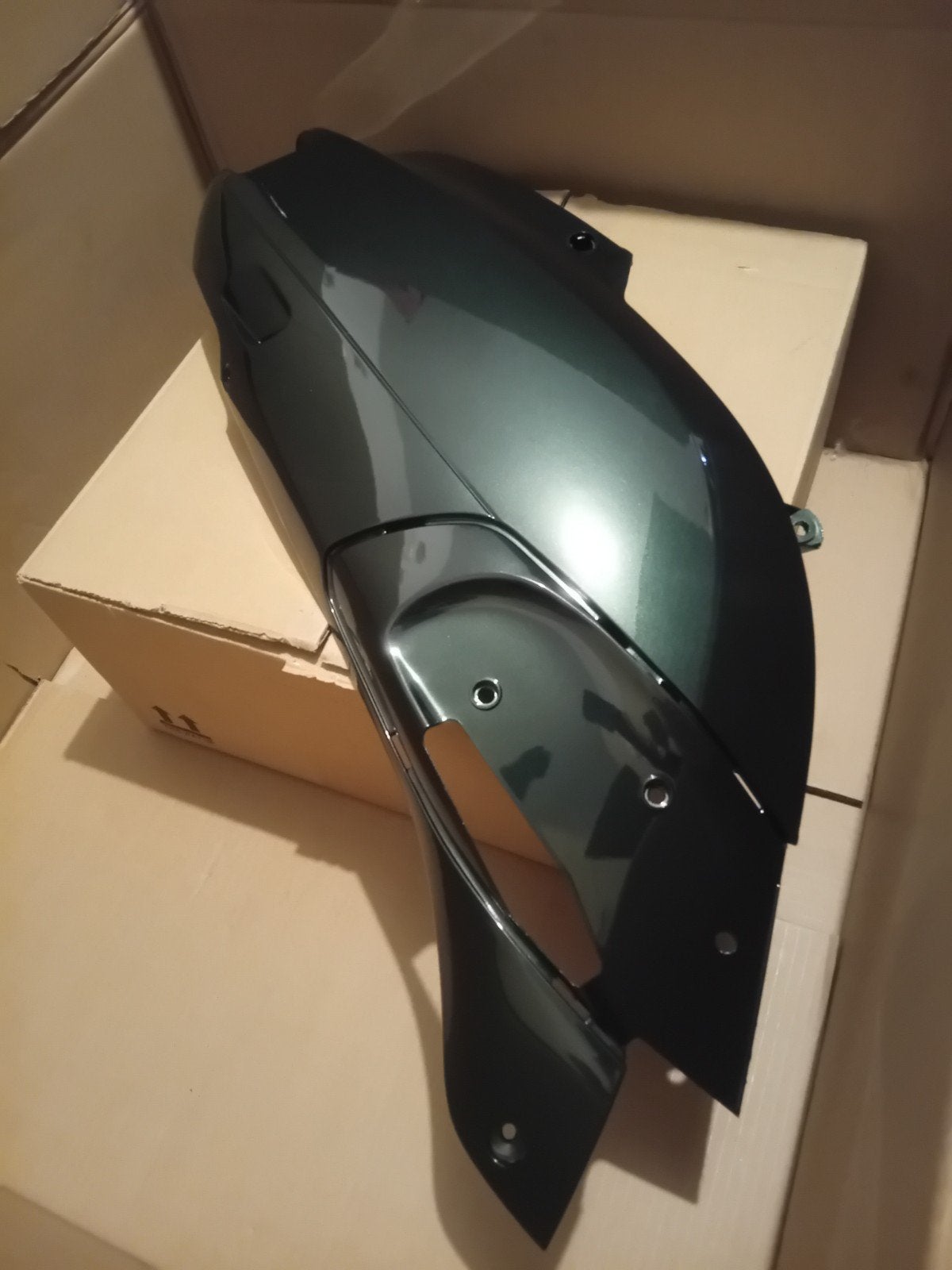 Piaggio SKR Achterkap Donkergroen Nieuw, Fietsen en Brommers, Ophalen of Verzenden, Nieuw, Kap, Piaggio