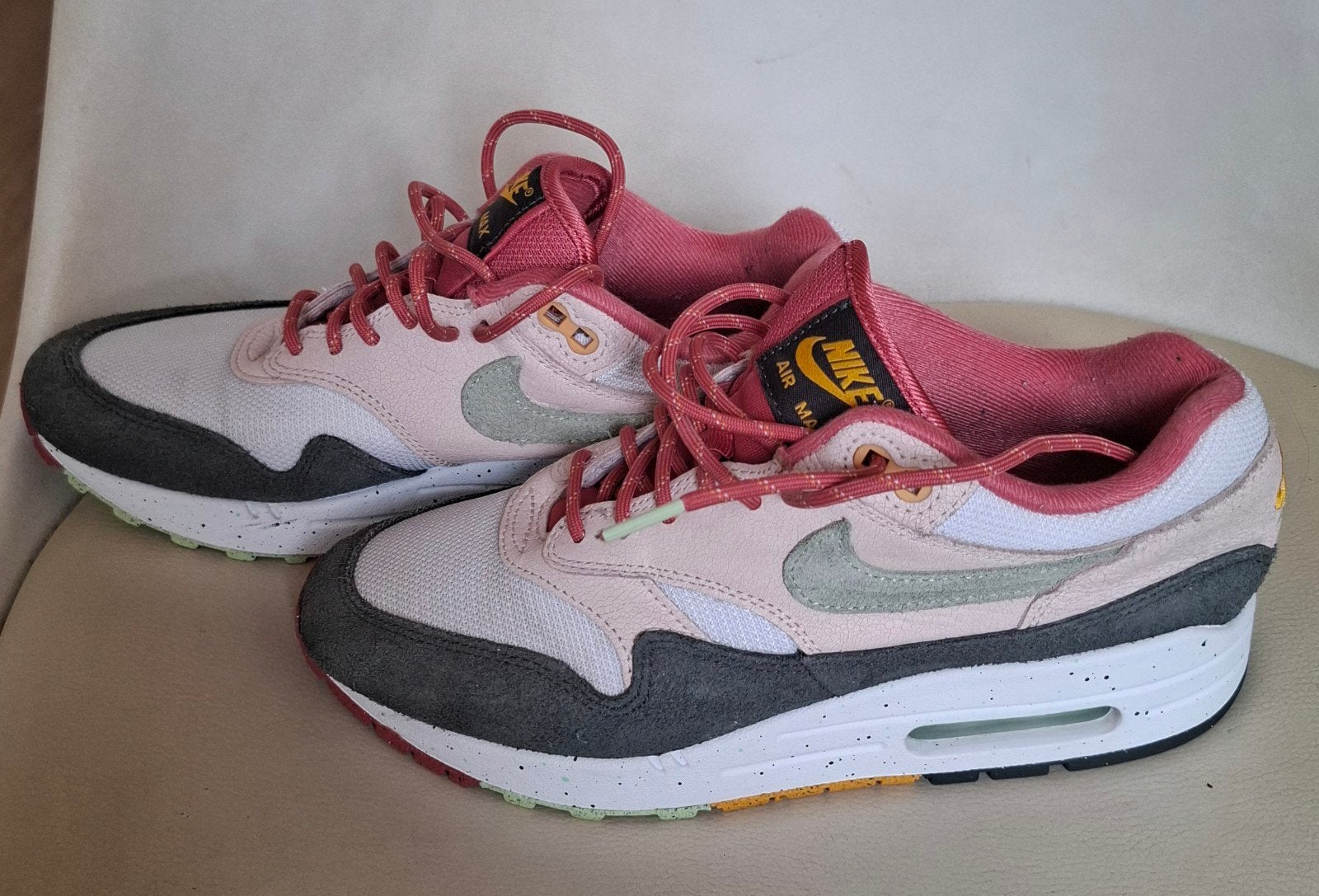 Nike Air Max 1 Easter Celebration Sneakers - Maat 39, Kleding | Heren, Schoenen, Overige kleuren, Nike, Ophalen of Verzenden, Sneakers of Gympen