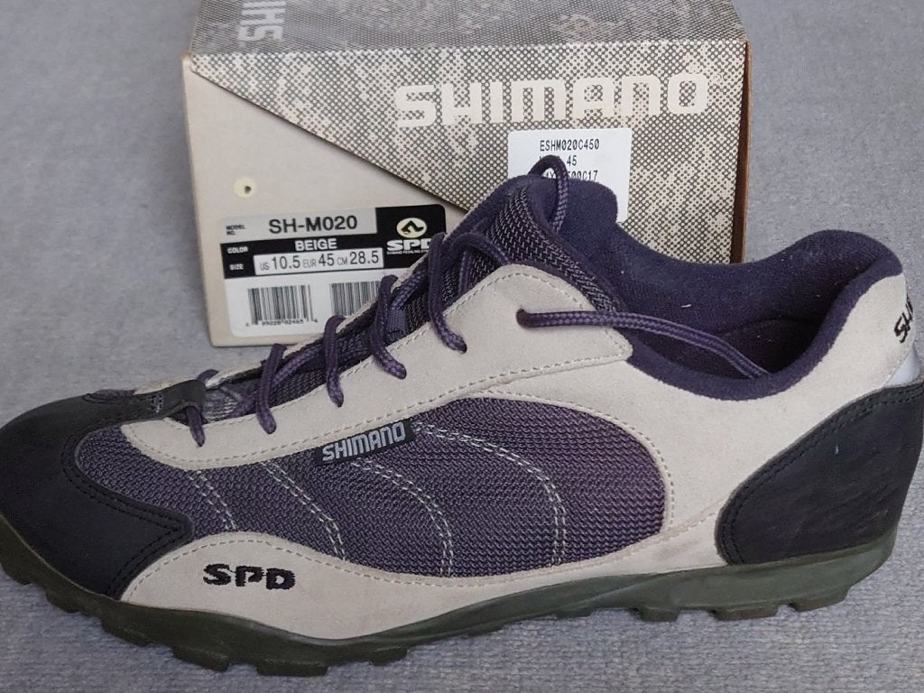 Shimano SPD fietsschoenen met schoenplaatjes – maat 45, Gebruikt, Schoenen, Overige maten, Ophalen of Verzenden