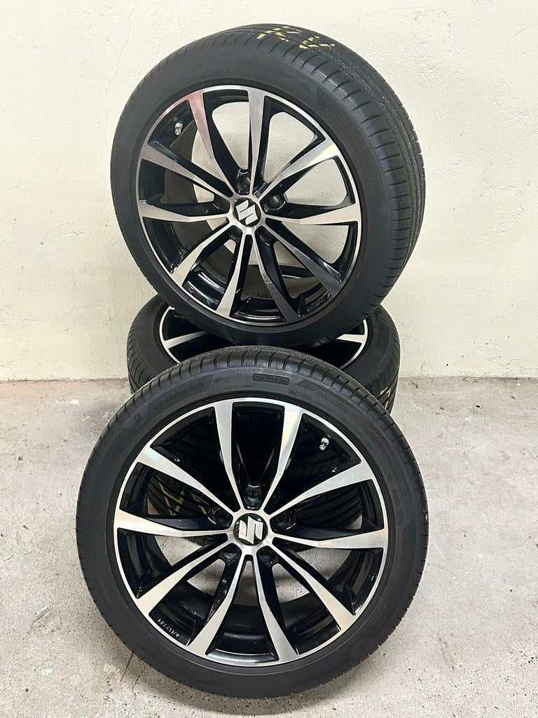 Lichtmetalen velgen met Bridgestone zomerbanden - Suzuki, Auto-onderdelen, Banden en Velgen, 18 inch, Gebruikt, -, -