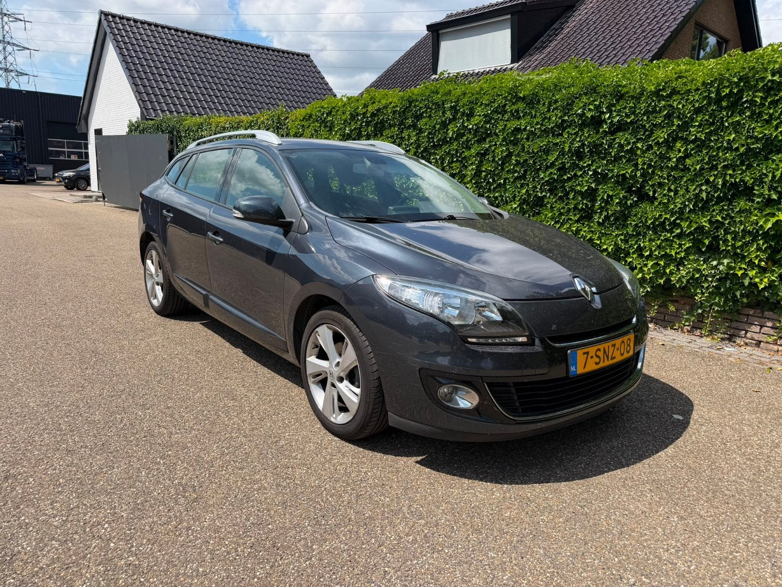 Renault Mégane 1.2 Energy TCe 115pk S&S ECO 2013 Grijs, Auto's, Renault, Voorwielaandrijving, 4 cilinders, Origineel Nederlands
