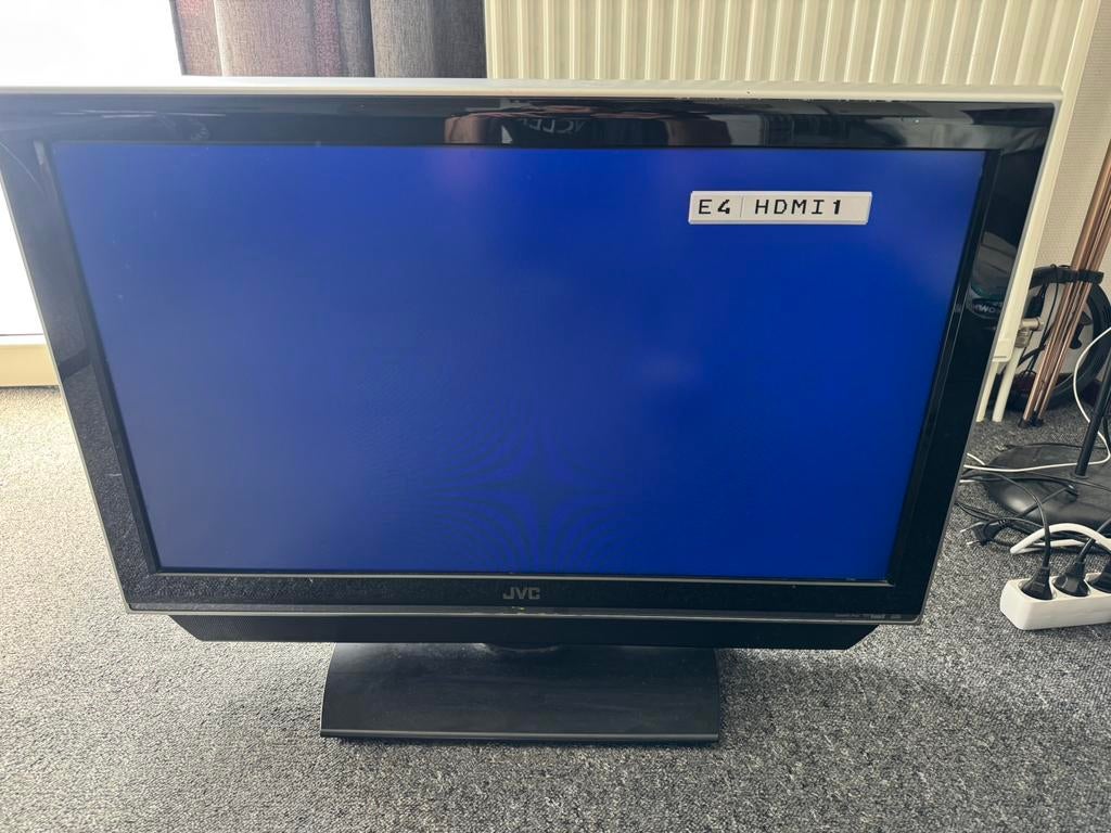 JVC televisie – werkt goed – HDMI – afneembare voet, Ophalen, Zo goed als nieuw, 50 Hz, Overige merken