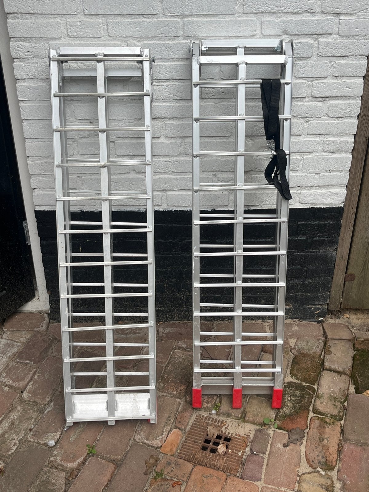 Zo goed als nieuwe oprijplaten, Ophalen of Verzenden, Zo goed als nieuw, Ladder, 2 tot 4 meter