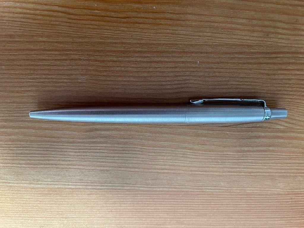 Parker pen (made in England) zonder vulling, Ophalen of Verzenden, Zo goed als nieuw, Balpen, Parker