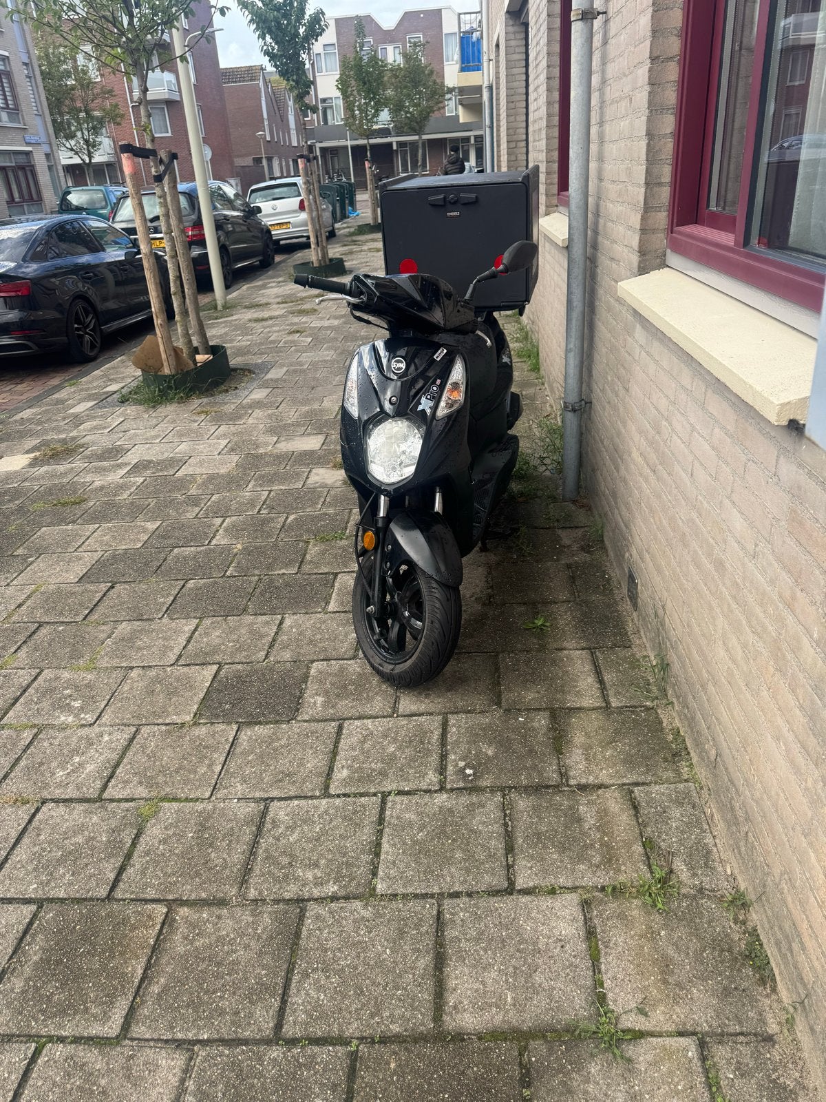 Sym scooter met bezorgbox - Ideaal voor maaltijdbezorging, Ophalen of Verzenden, Gebruikt, Benzine, SYM