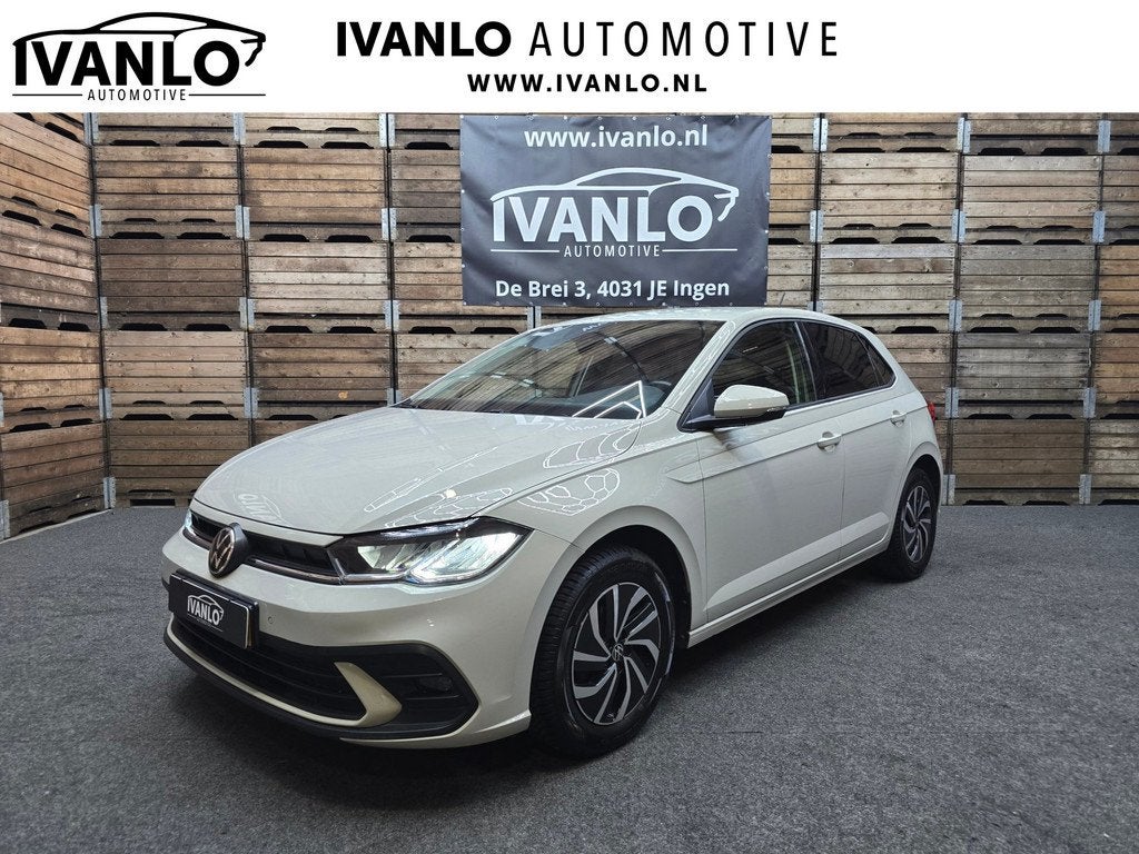 Volkswagen POLO 1.0 TSI Life FL VCP Navi Carplay LED Cruise, Stof, Gebruikt, 95 pk, 1104 kg
