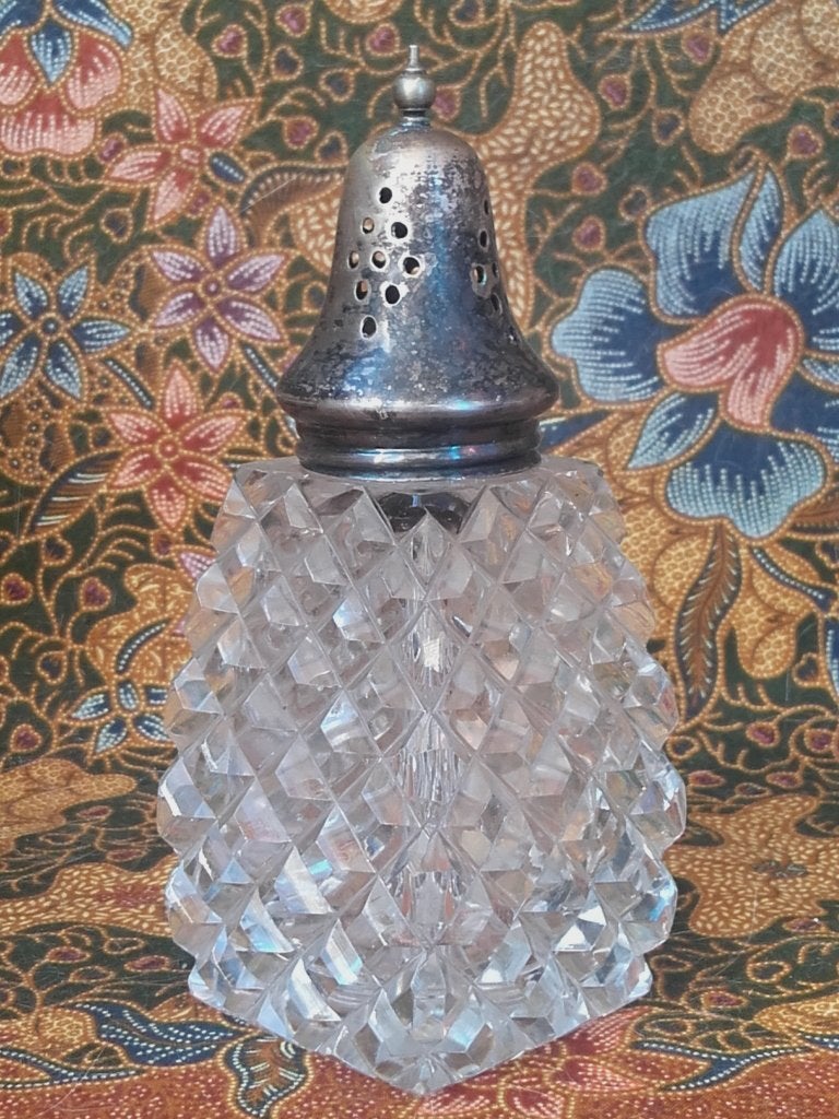 Mooie antieke Engelse strooier van kristal en silverplate., Antiek en Kunst, Ophalen of Verzenden