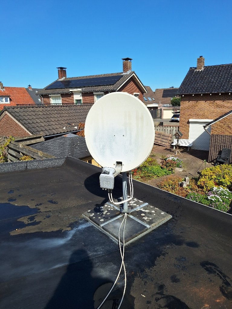 schotel antenne, Ophalen, Gebruikt