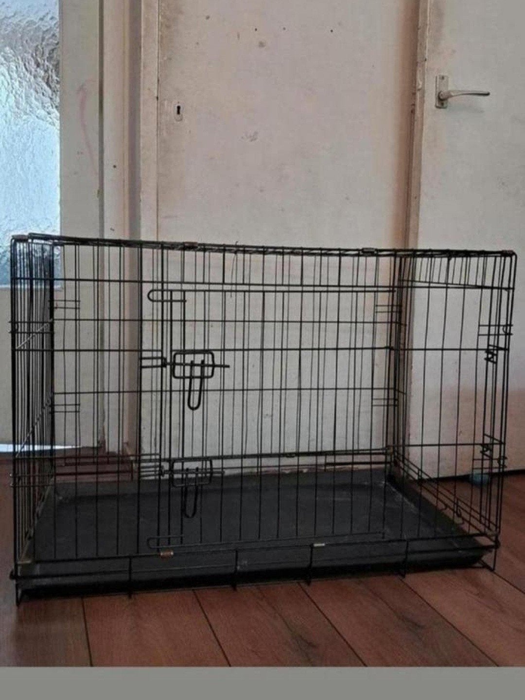 Te koop! Hond bench., Dieren en Toebehoren, Hondenhokken, Ophalen