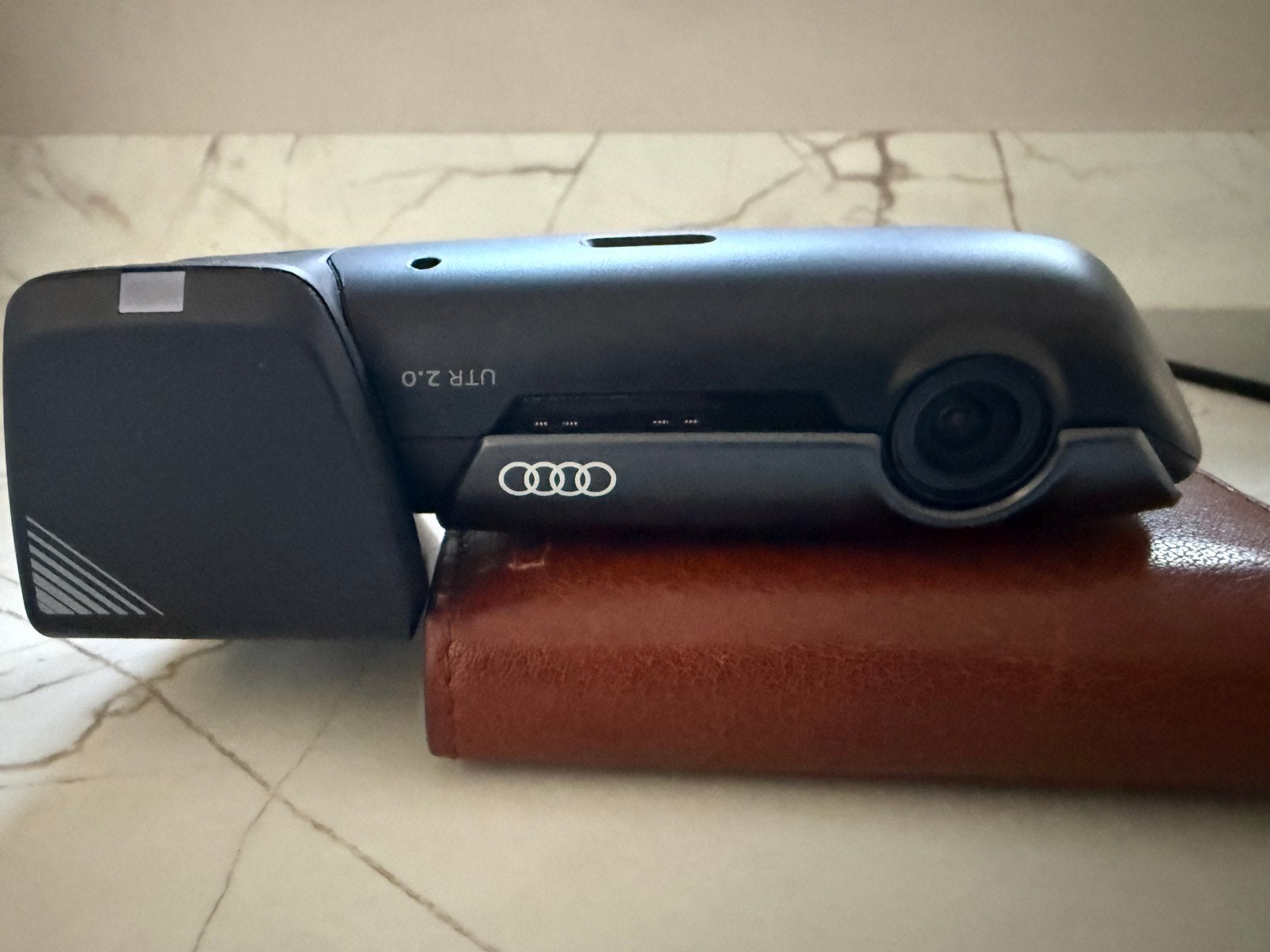 Orginele Audi dashcam, Ophalen, Zo goed als nieuw