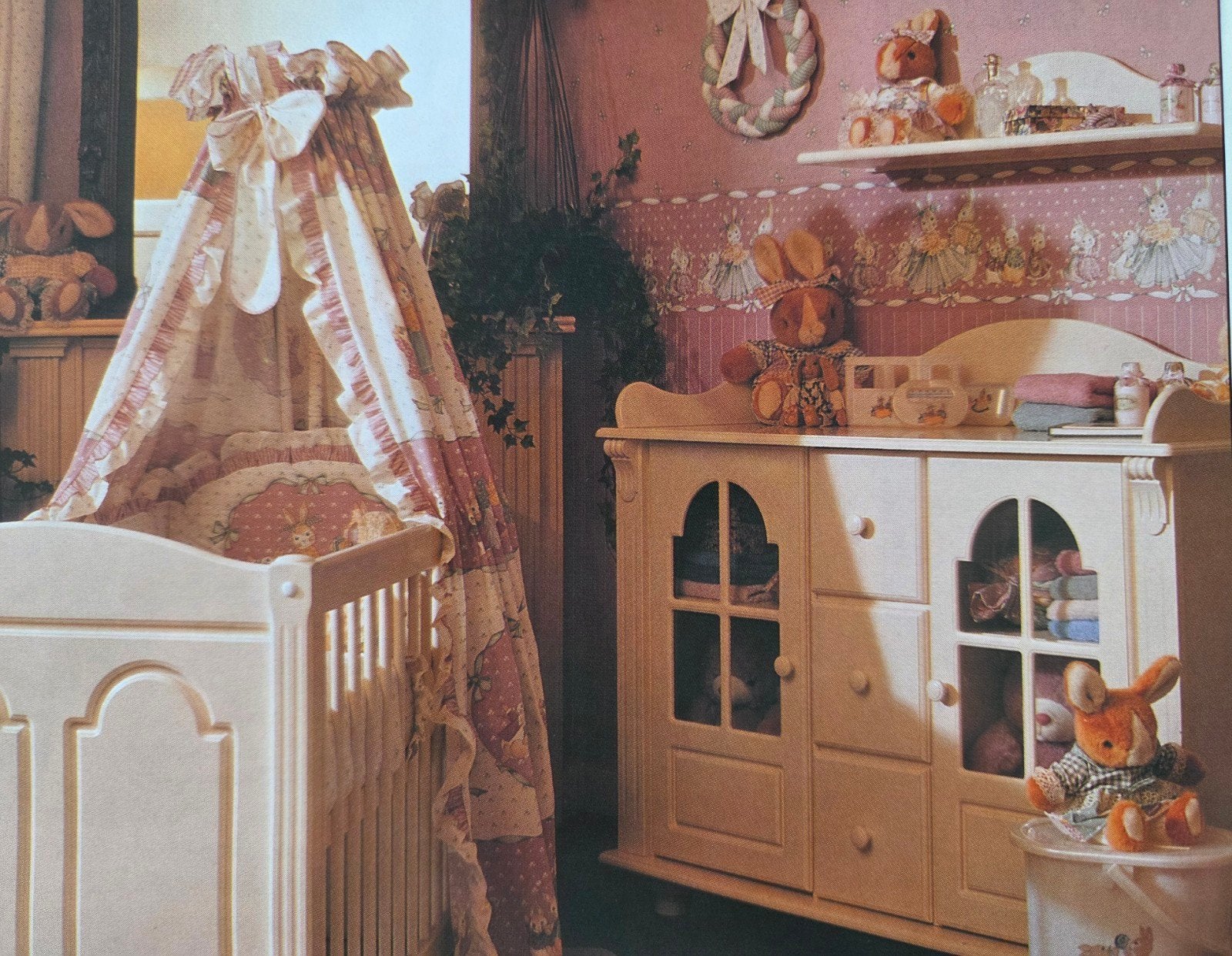 Complete Babykamer Set: Ledikant, Commode en Kledingkast, Ophalen, Gebruikt