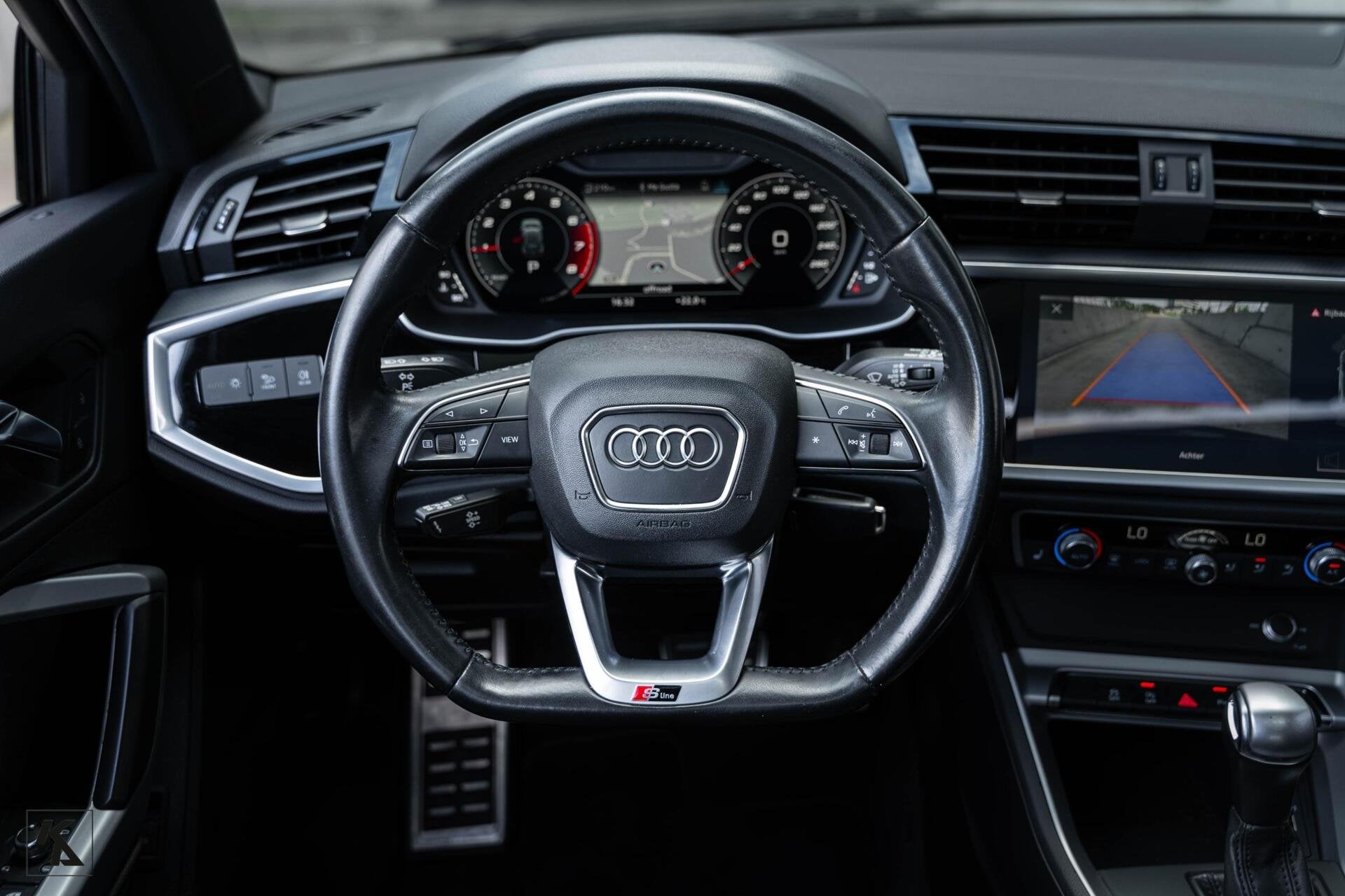 Audi Q3 35 TFSI | 2019 | S-Line | B&O-Pano | Black edition, Auto's, 15 km/l, 4 cilinders, Zwart, Bedrijf