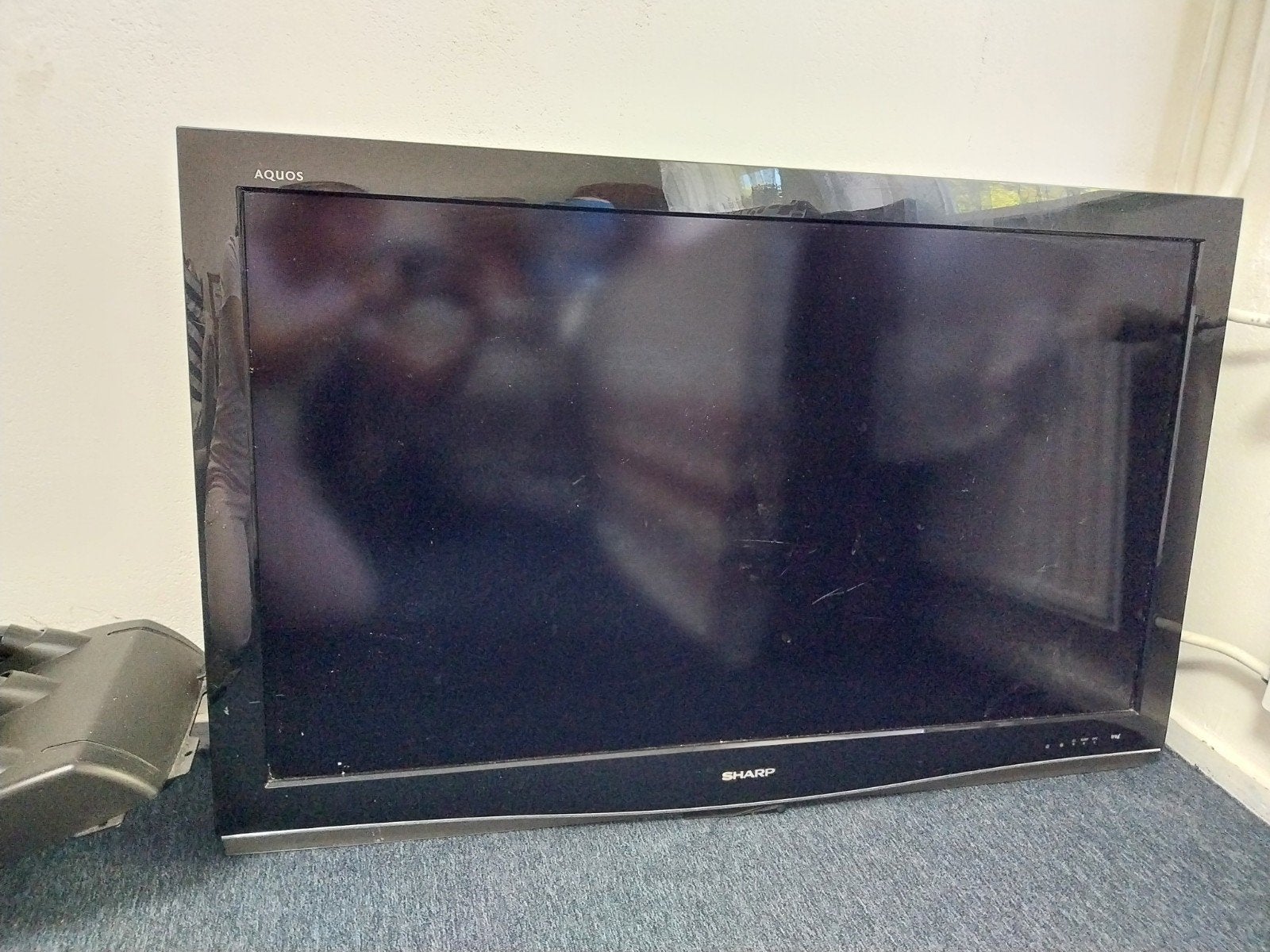 Sharp Aquos LCD TV - Gebruikt, Gebruikt, 50 Hz, Sharp, HD Ready (720p)