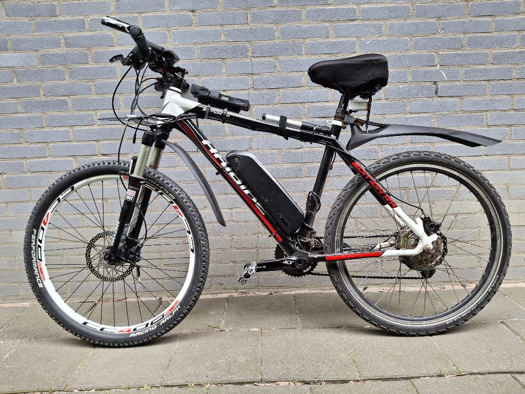Mountain/Skinny E-BIKE, SHIMANO schijfrem & ACCU HEALTH 90%, Zo goed als nieuw, 59 cm of meer, 50 km per accu of meer, Ophalen