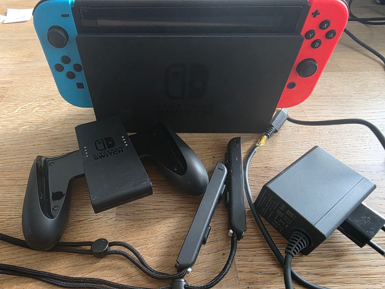 Nintendo switch met 2 Star wars spellen, Ophalen, Met games, Met 2 controllers, Zo goed als nieuw