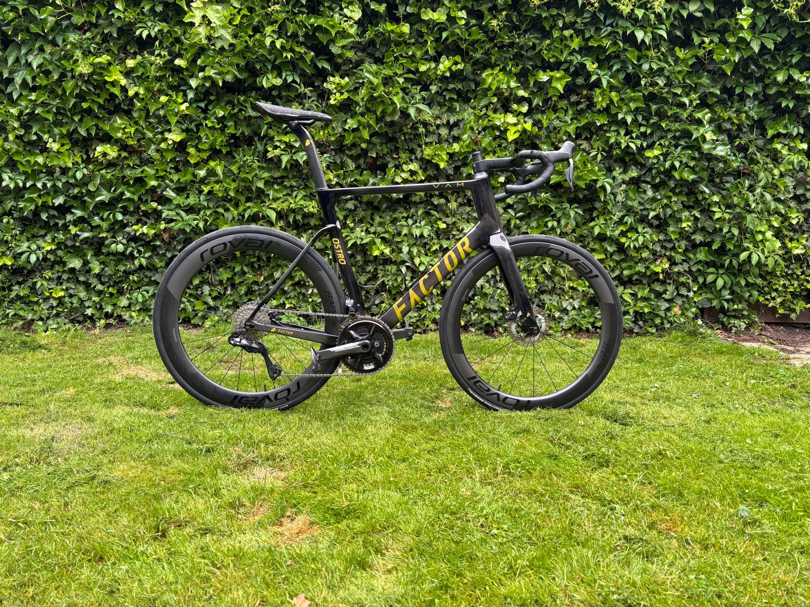Factor Ostro VAM Racefiets - Ultegra Di2, Roval Rapide CLX, Overige merken, 28 inch, Carbon, Heren