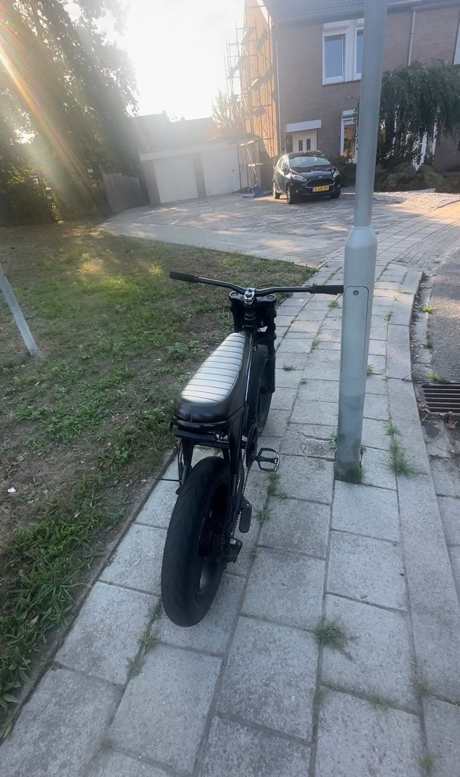 Custom ouxi v8 teruil tegen een gt2000, Ophalen of Verzenden, Zo goed als nieuw, Overige modellen