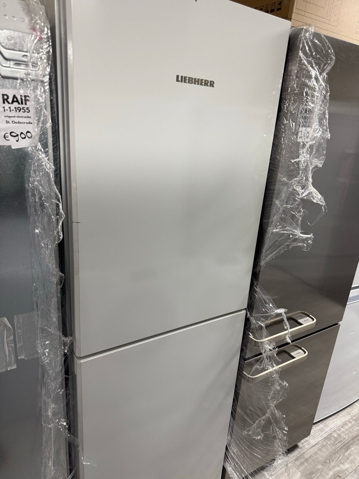 Liebherr CN4313-23 Vriescombinatie No Frost - Gebruikt, Liebherr appliqneces nederlands bv, 200 liter of meer, 60 cm of meer, Met aparte vriezer
