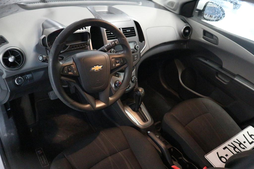 Chevrolet Aveo 1.4 LT + AUTOMAAT + NAP + TOP DEAL ! ! !, Euro 5, Gebruikt, 4 cilinders, Origineel Nederlands