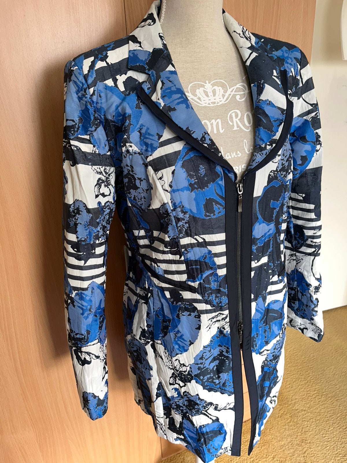 Biba jasje maat 40, Maat 38/40 (M), Blauw, Ophalen of Verzenden, Zo goed als nieuw