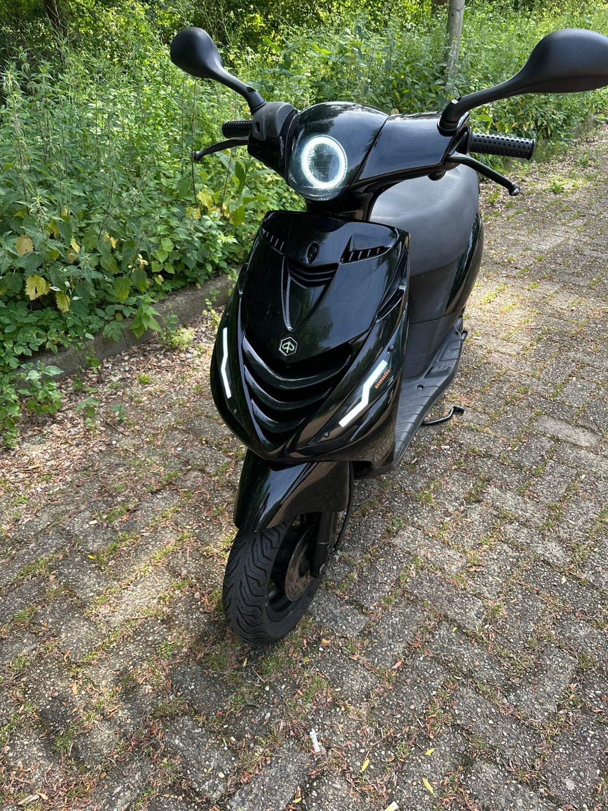Piaggio Zip brom 2015, Fietsen en Brommers, Scooters | Piaggio, Ophalen, Zo goed als nieuw, Benzine, Zip