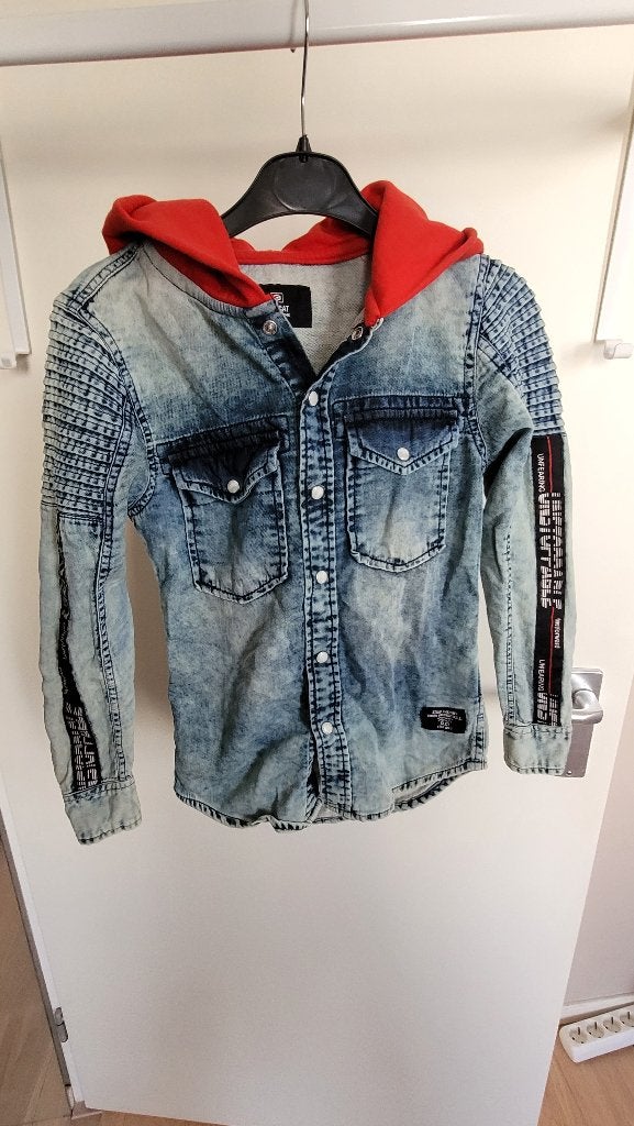 Stoere jongensvest, Trui of Vest, Coolcat, Ophalen of Verzenden, Zo goed als nieuw