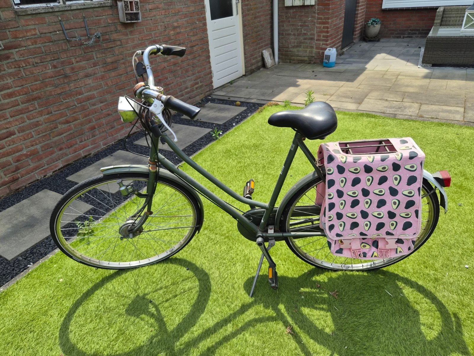 Omafiets met bagagedrager en fietstassen, Overige merken, Terugtraprem, Ophalen of Verzenden, 53 tot 56 cm