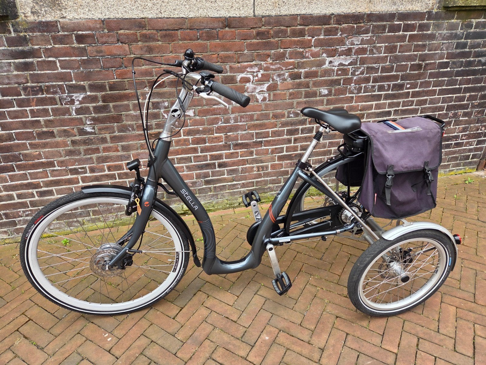 Stella Nantes 3wiel driewielfiets elektrisch 893km!
Als nieu, Ophalen, Zo goed als nieuw