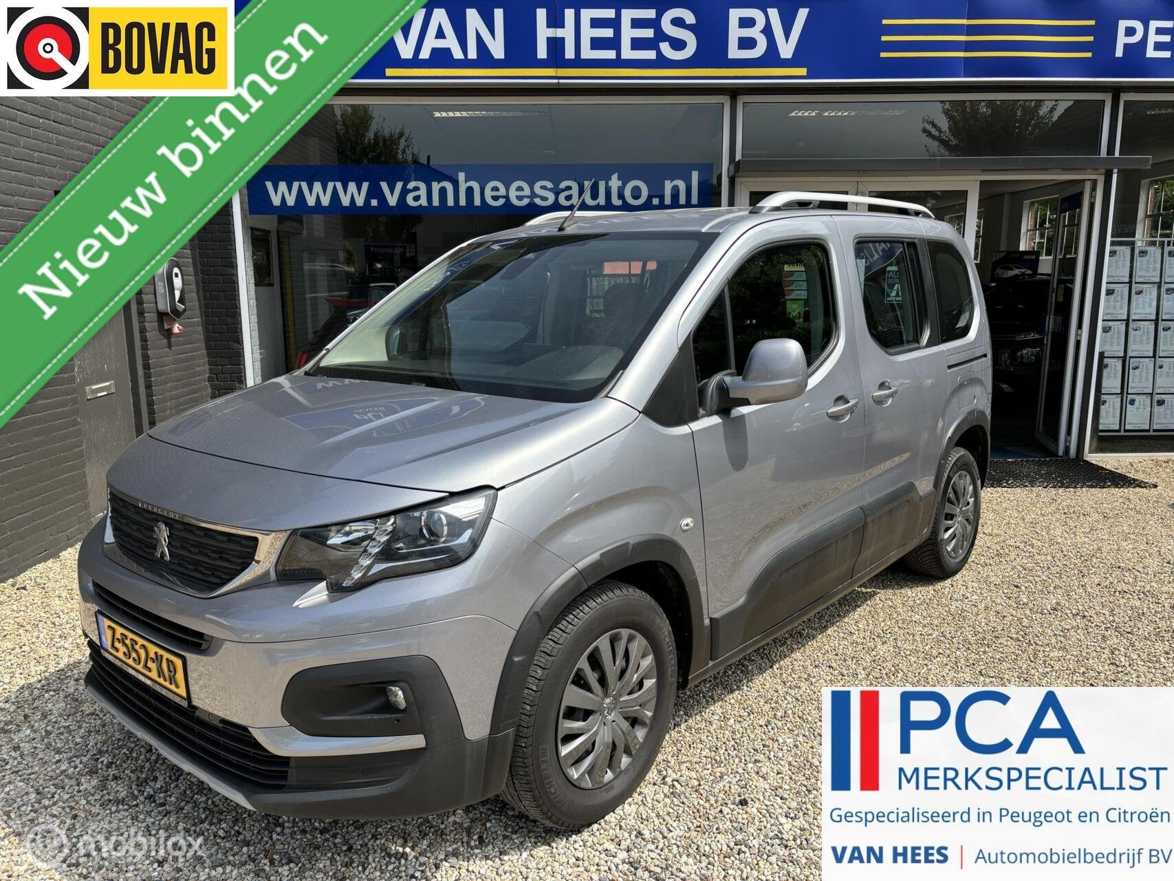 Peugeot Rifter 1.2 Puretech 110 PK navigatie carplay climate, Auto's, Voorwielaandrijving, Gebruikt, 1199 cc, Met garantie (alle)