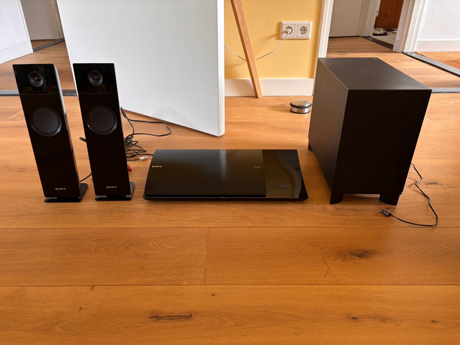 Sony BDV-NF620 Blu-ray Home Cinema Set, Ophalen, 2.1-systeem, Blu-ray-speler, 70 watt of meer