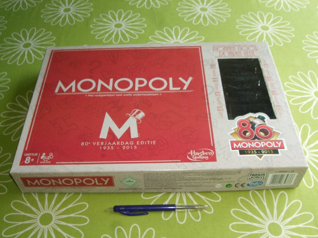 Monopoly - speciale 80e verjaardags editie - 1935 - 2015, Een of twee spelers, Ophalen of Verzenden, Zo goed als nieuw, Parker/Hasbro