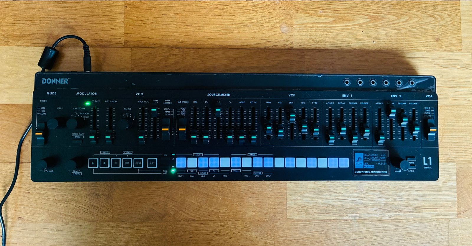 Donner Essential L1 Analoge Synthesizer, Overige merken, Zo goed als nieuw, Met midi-aansluiting, Overige aantallen