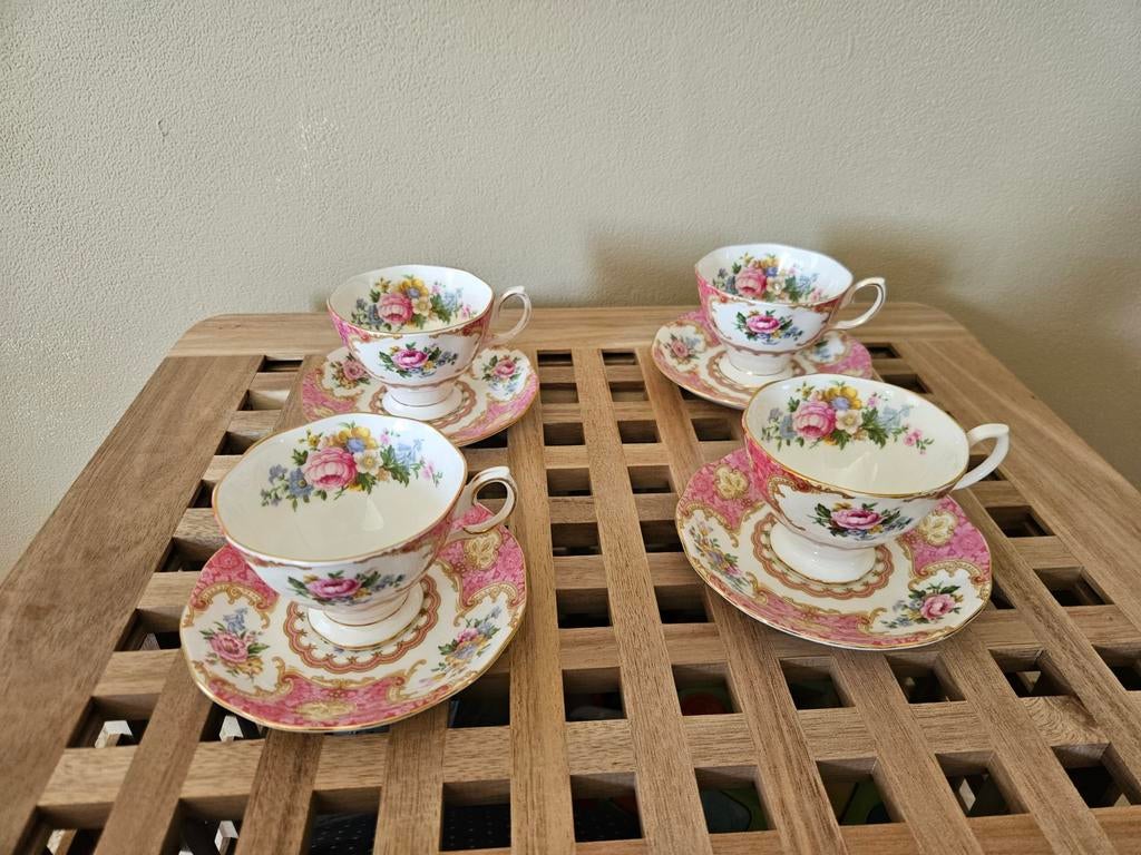 Royal Albert Lady Carlyle Theekopjes en Schotels (4 sets), Ophalen