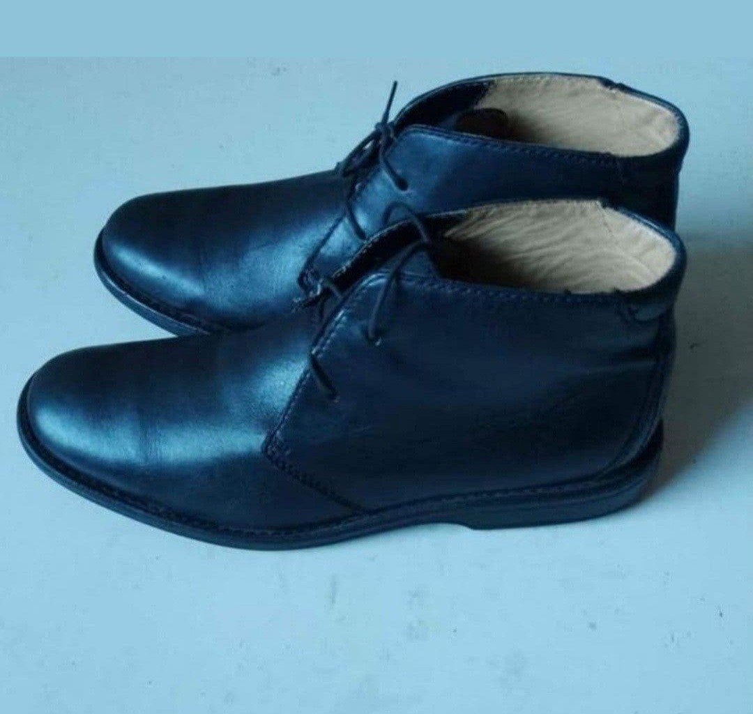 clarks  43 .5, Ophalen of Verzenden, Zo goed als nieuw, Zwart, Sneakers of Gympen