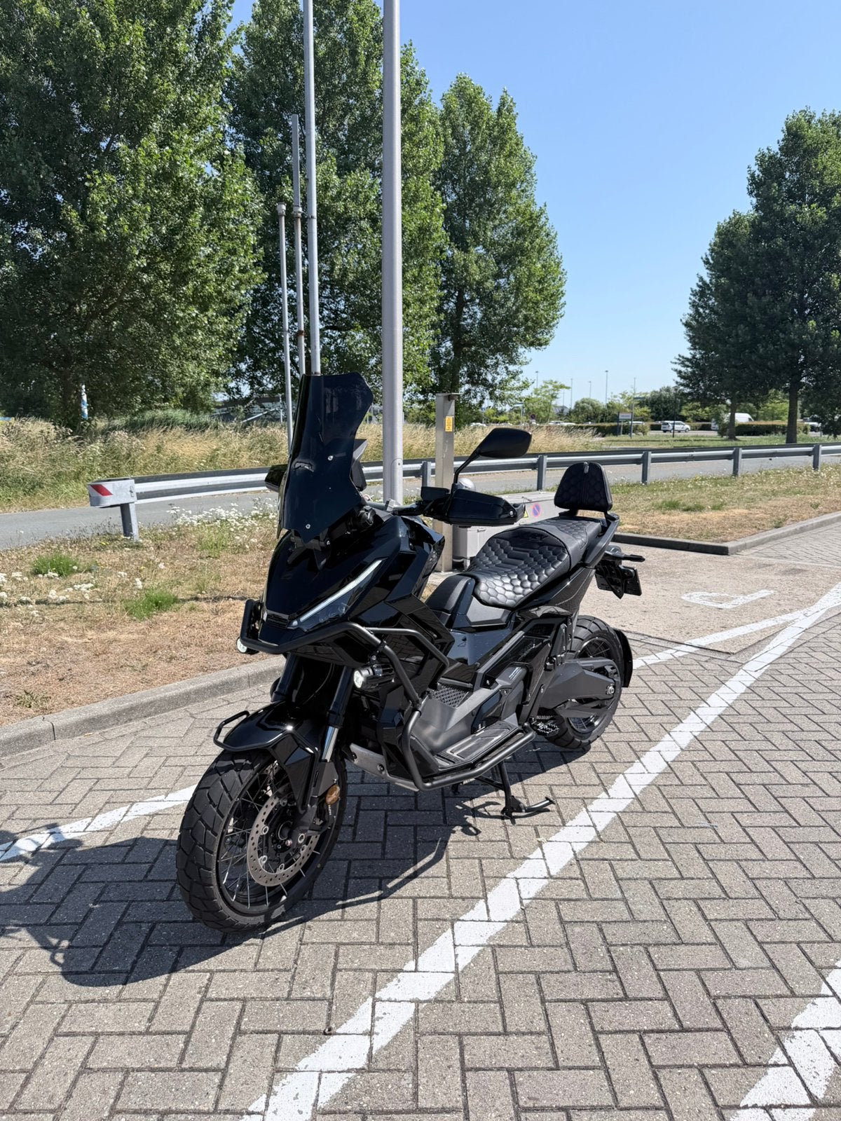 Honda X-ADV BOMVOL BTW 2026 - met garantie, slechts 900 km!, Motoren, Motoren | Honda, Particulier, Sport, meer dan 35 kW, Minimaal motorrijbewijs A2