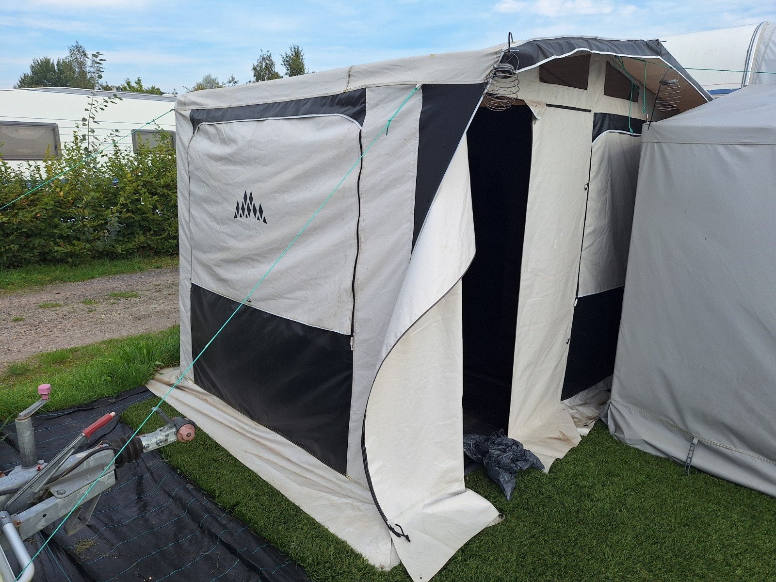 Obelink Outhouse 300 incl. binnentent - Zo goed als nieuw, Ophalen, Zo goed als nieuw, Tot en met 2
