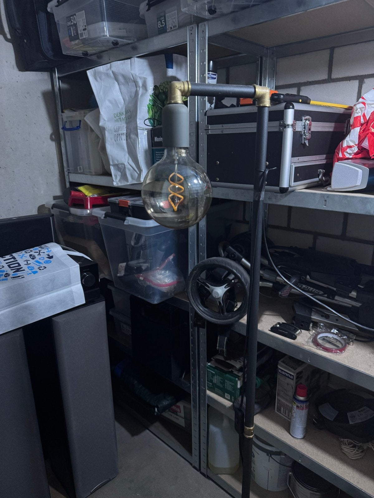 Industriële Vloerlamp met Edison Lamp - Zwart/Goud, Ophalen, E27 (groot), Zo goed als nieuw, Metaal