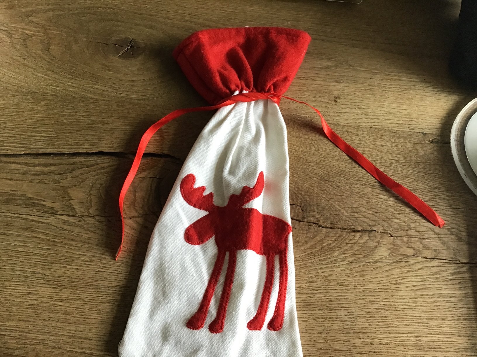 PRACHTIGE STOFFEN VERPAKKING VOOR EEN FLES WIJN MET KERST, Diversen, Kerst, Ophalen of Verzenden, Zo goed als nieuw