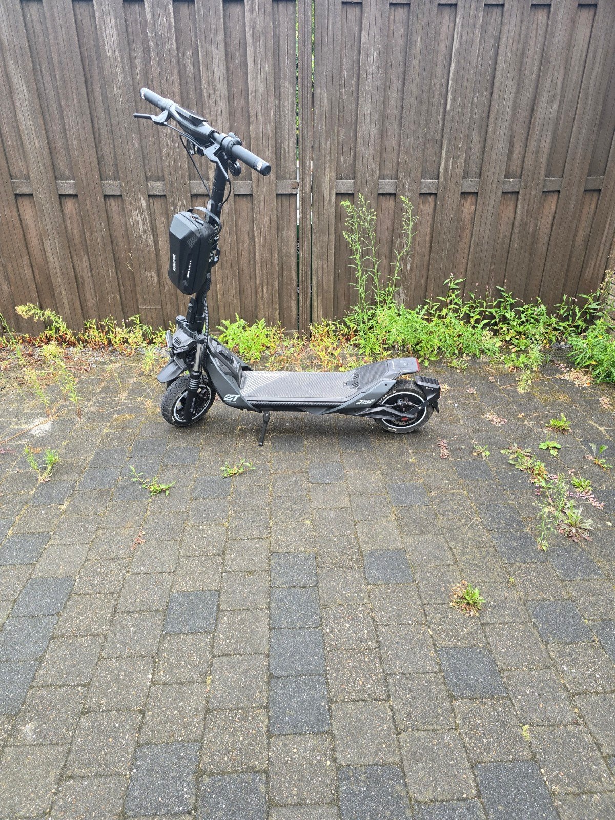 Segway Ninebot Zt3 pro e, Fietsen en Brommers, Steps, Ophalen, Elektrische step (E-scooter)