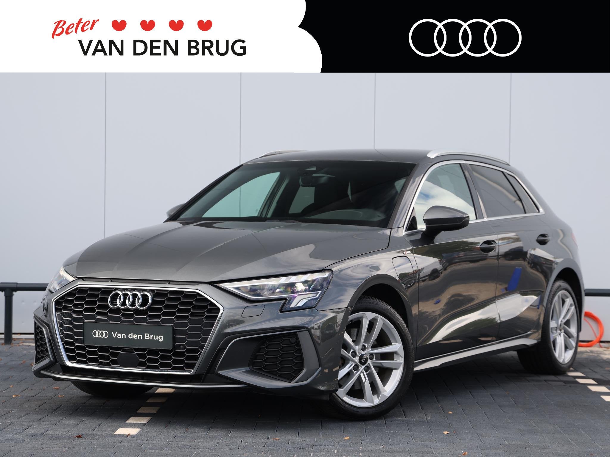 Audi A3 Sportback 40 TFSI e Advanced edition 204pk | Camera, Auto's, Gebruikt, 4 cilinders, Plug-in hybride, Automatische klimaatregeling