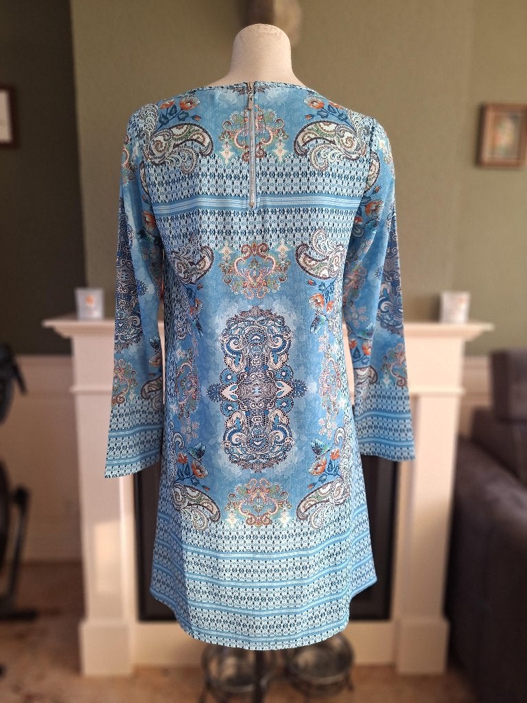 Exquiss's lichtblauw chique paisley jurk S / M 38, Maat 38/40 (M), Exquiss's, Zo goed als nieuw, Knielengte