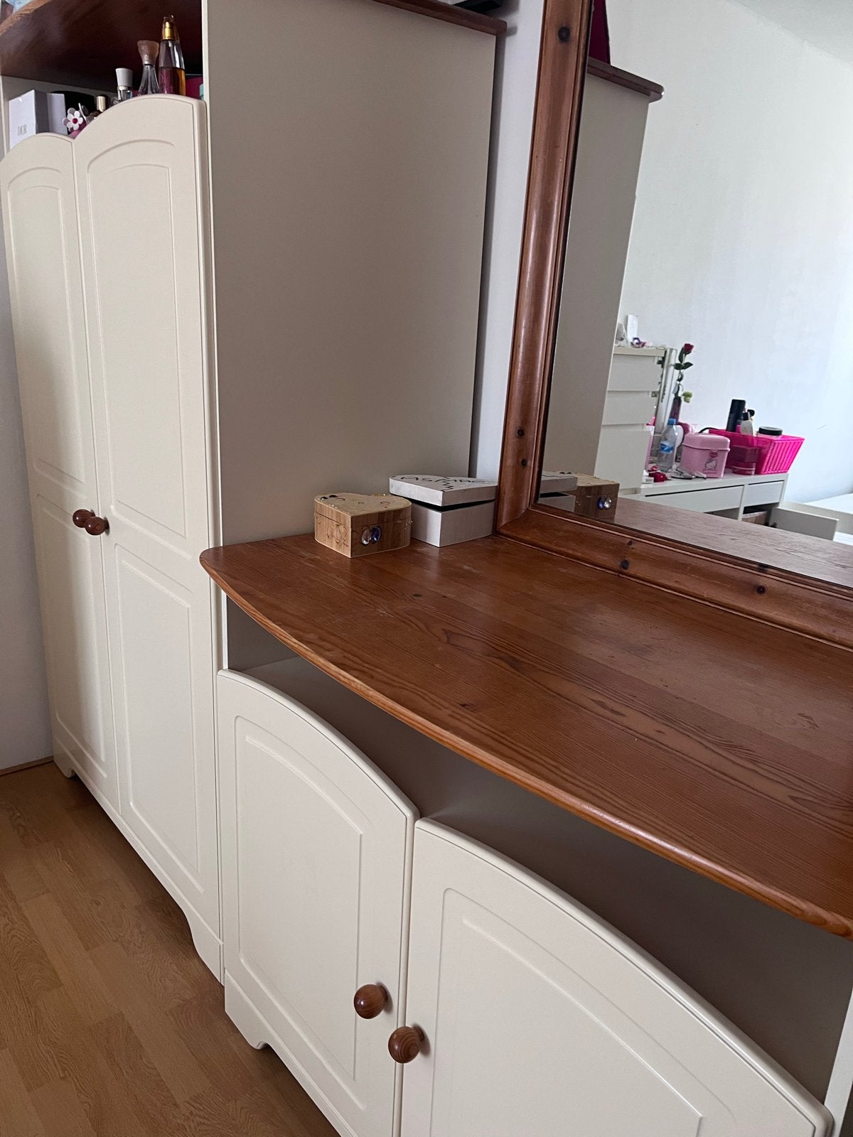 Kledingkast met commode en ledikant houten blad en deuren, Ophalen, Gebruikt, 50 tot 70 cm, 105 cm of meer