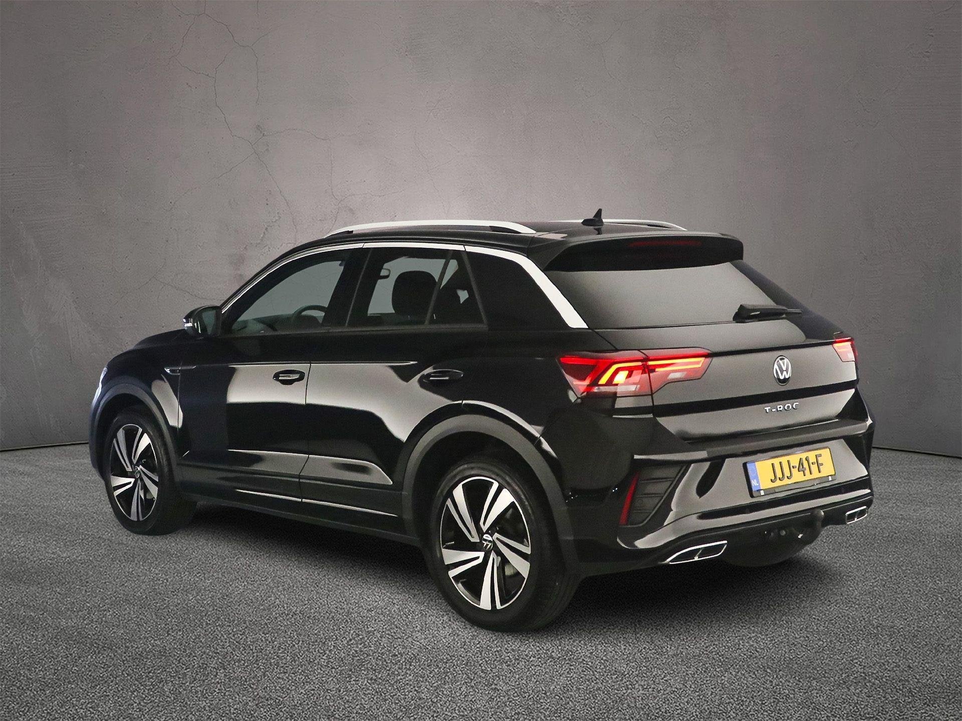 Volkswagen T-Roc 1.5 TSI R-Line Business 150pk DSG Automaat,, Stof, Euro 6, 4 cilinders, 150 pk