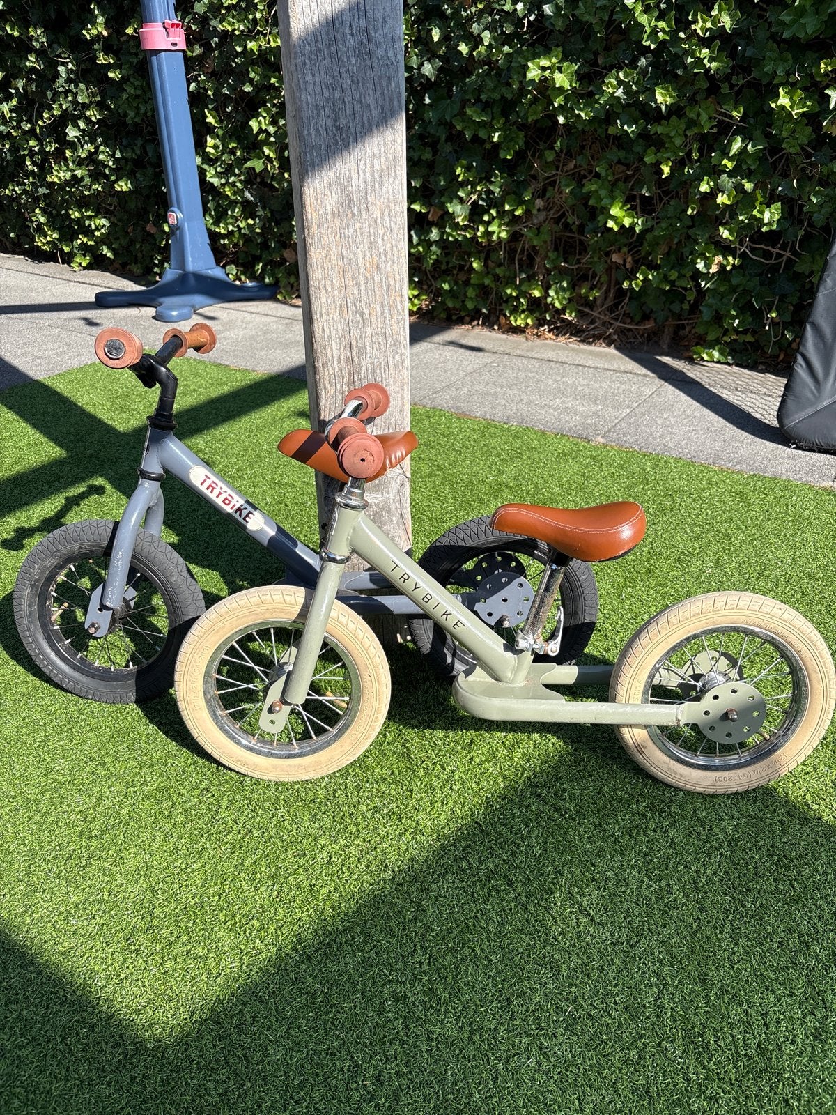 2 Trybike Loopfietsjes €10 per loopfiets., Fietsen en Brommers, Fietsen | Kinderfietsjes, Ophalen, Gebruikt, Minder dan 16 inch