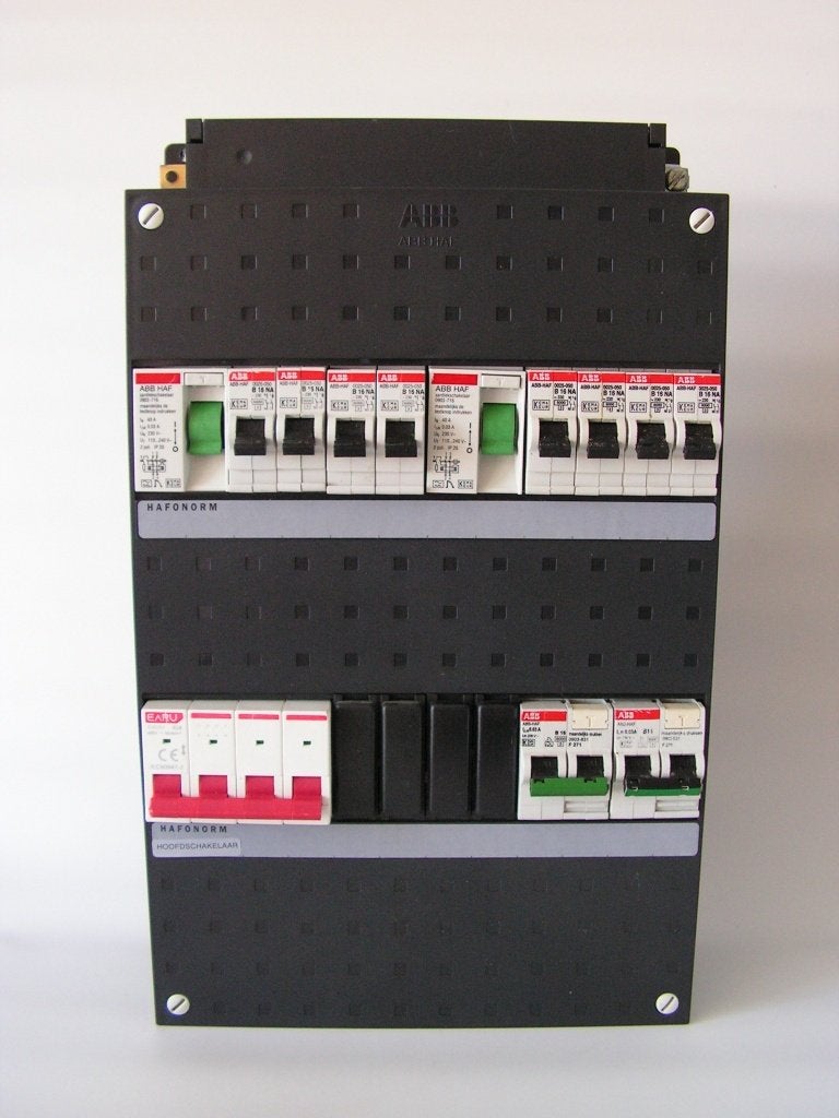 ABB busboard 3-fase 8 groepenkast + 2 x 1~ alamat, Ophalen of Verzenden, Gebruikt, ABB, Overige typen