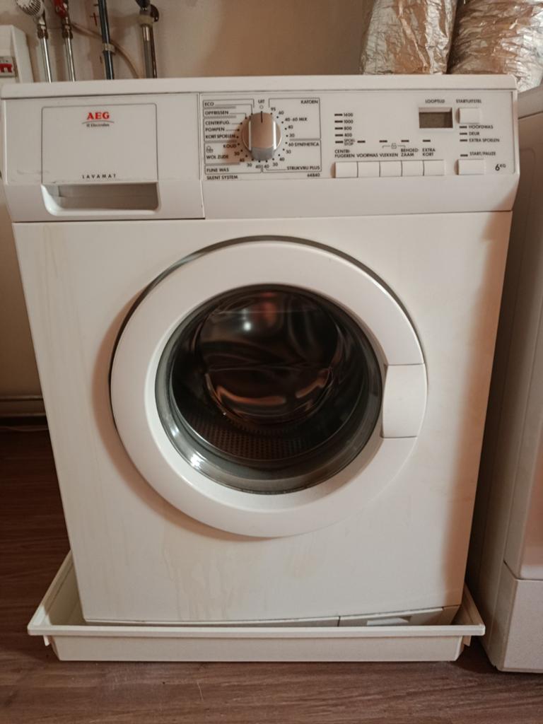 AEG Lavamat Wasmachine - 6 kg, 1400 toeren, Witgoed en Apparatuur, Wasmachines, Ophalen, Gebruikt, Wolwasprogramma, Voorlader