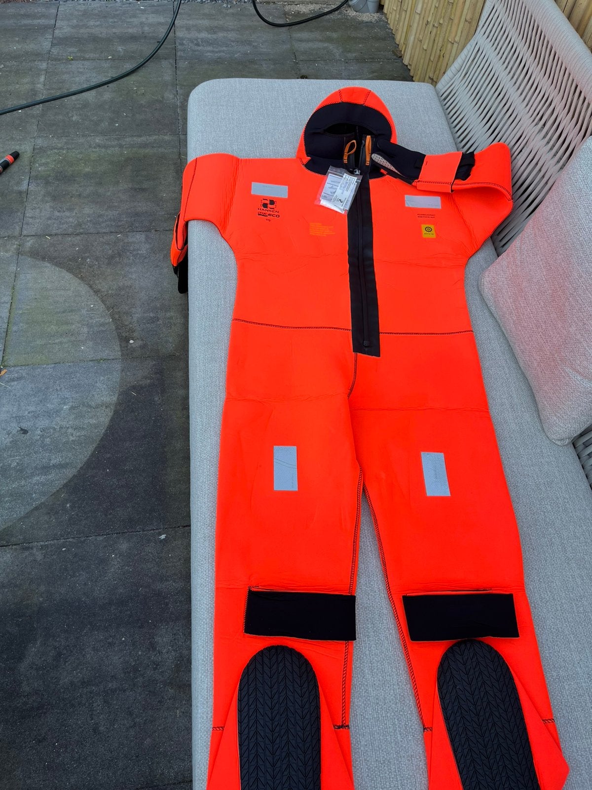 Hansen overlevingspak, Ophalen of Verzenden, Zo goed als nieuw, Reddingsvest of Zwemvest