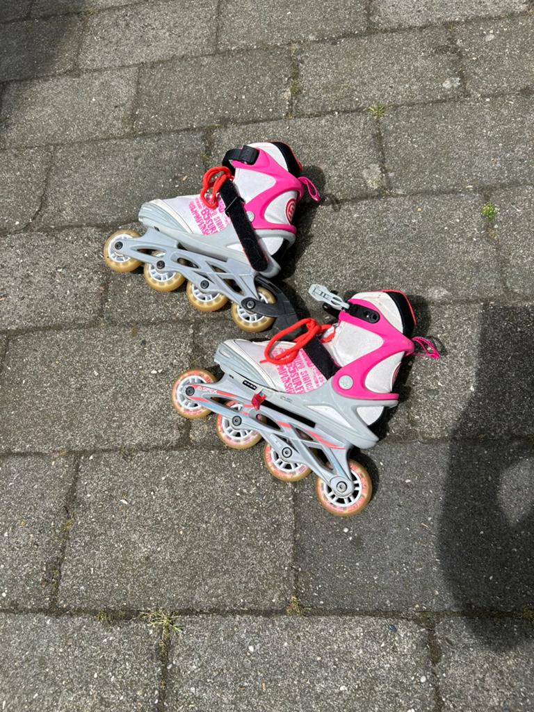 Meisjes skeelers rose, Overige merken, Kinderen, Ophalen of Verzenden, Inline skates 4 wielen