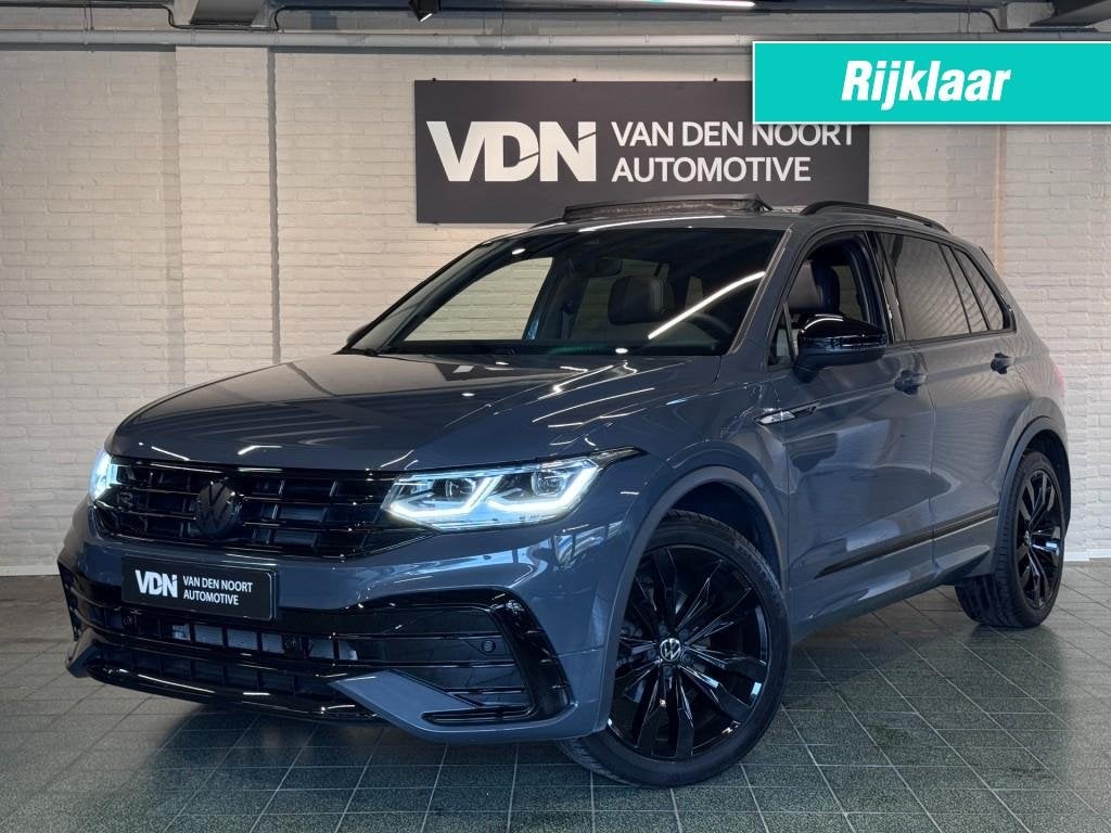 Volkswagen TIGUAN 1.5 TSI R-Line Business Black Style Pano I, Automaat, 4 cilinders, 14 km/l, SUV of Terreinwagen